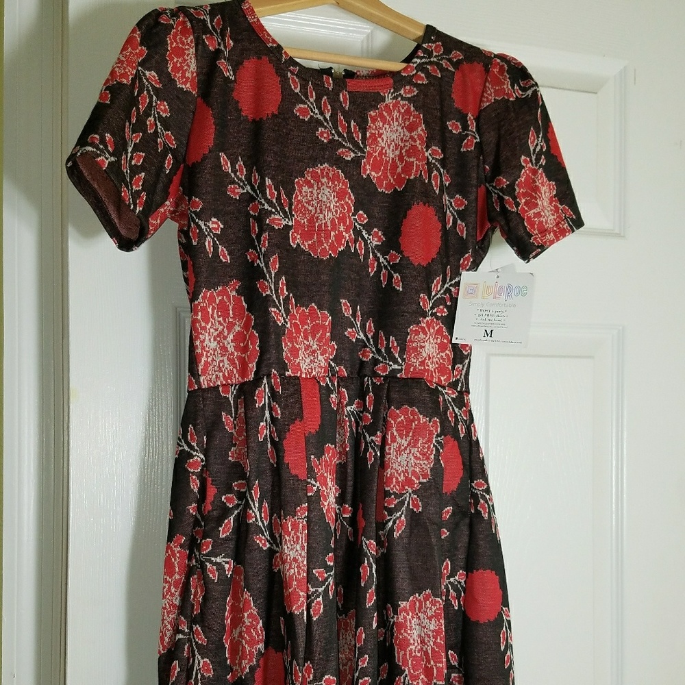 Bnwt medium Amelia unicorn roses